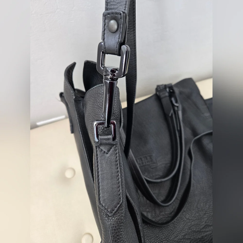 Burberry leather extra large weekender bag - Picture 5 of 16